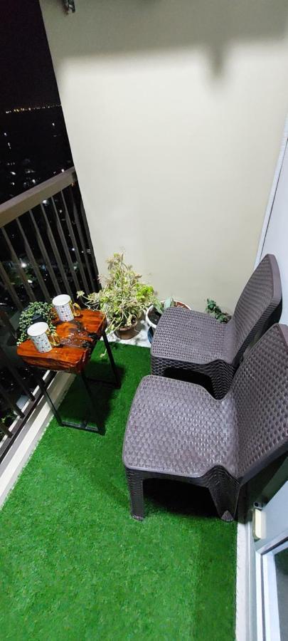 Dracarys Place 2 Condo With Balcony Unlimited Wifi Lapulapu City View エクステリア 写真