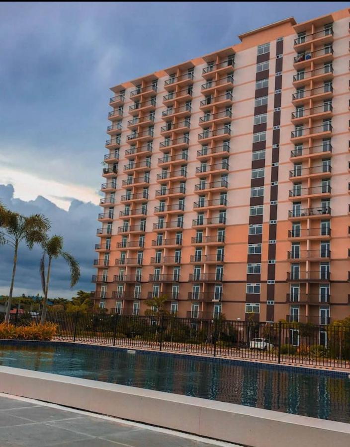 Dracarys Place 2 Condo With Balcony Unlimited Wifi Lapulapu City View エクステリア 写真