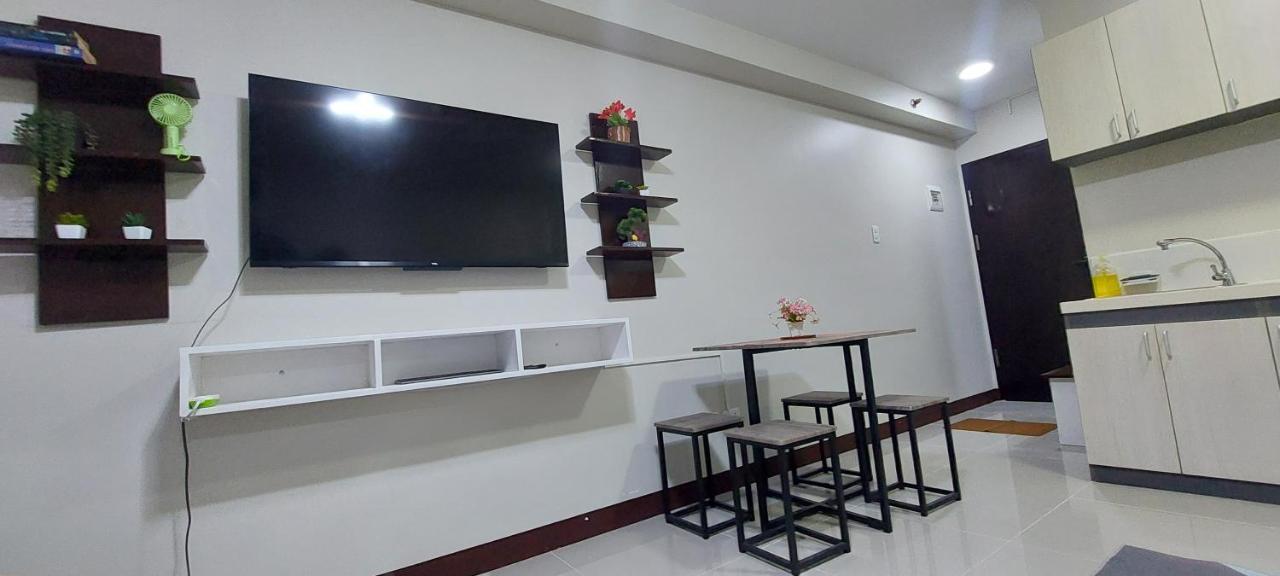 Dracarys Place 2 Condo With Balcony Unlimited Wifi Lapulapu City View エクステリア 写真