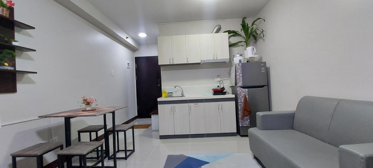 Dracarys Place 2 Condo With Balcony Unlimited Wifi Lapulapu City View エクステリア 写真