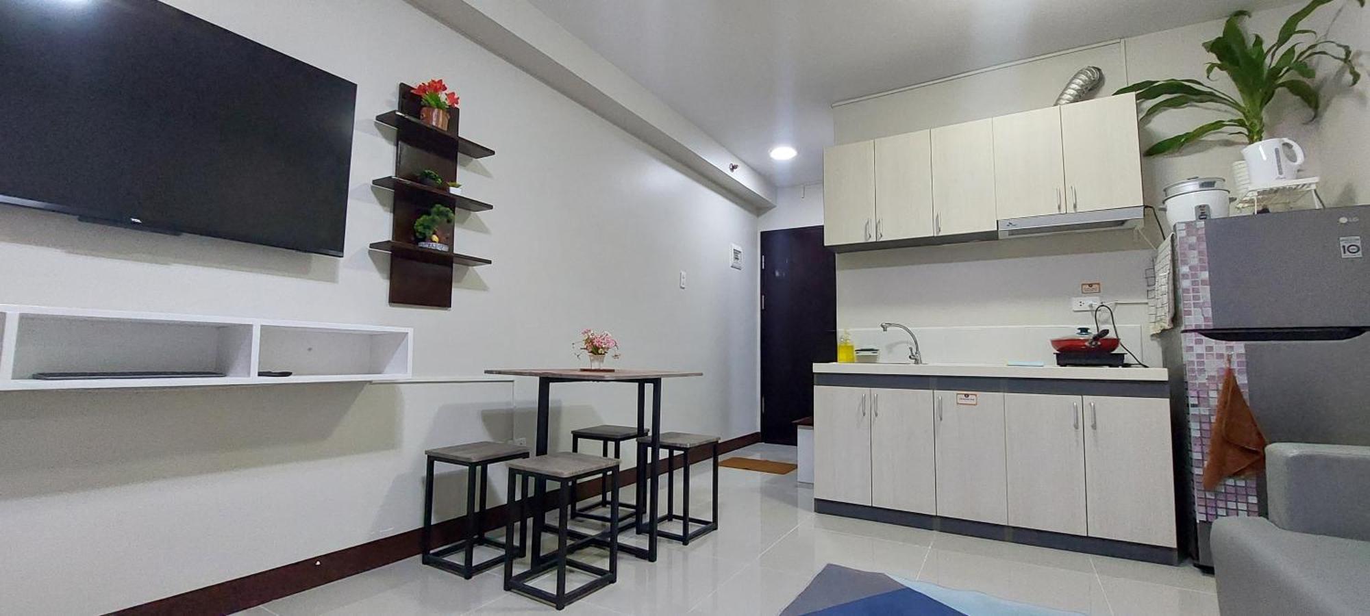Dracarys Place 2 Condo With Balcony Unlimited Wifi Lapulapu City View エクステリア 写真