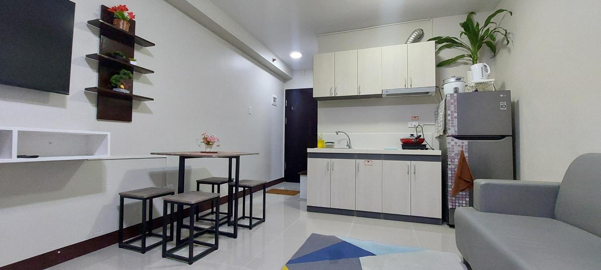 Dracarys Place 2 Condo With Balcony Unlimited Wifi Lapulapu City View エクステリア 写真